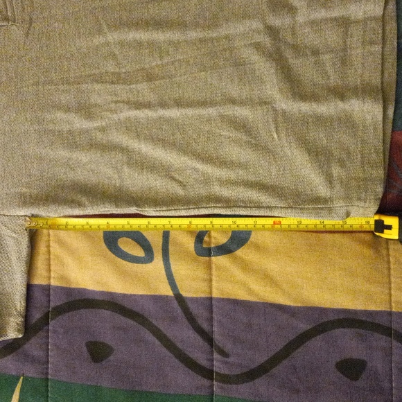 🔥CLOSEOUT🔥 Crewneck Short Sleeve Shirt 👕 - Picture 5 of 9